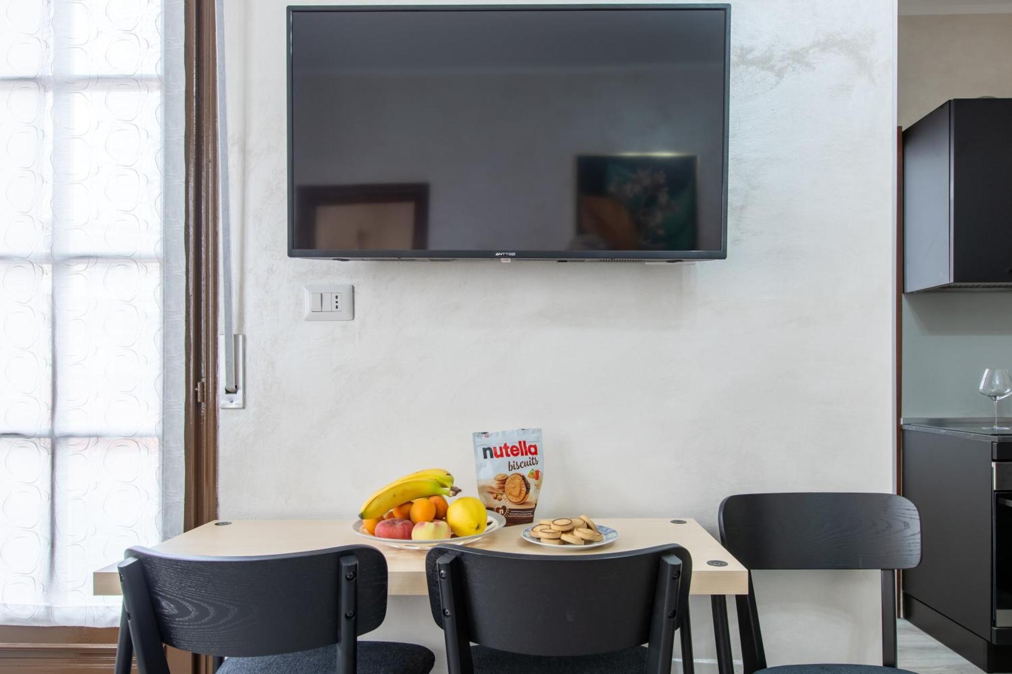 Ferienwohnung La Dolce Vite Alba  Exterior foto
