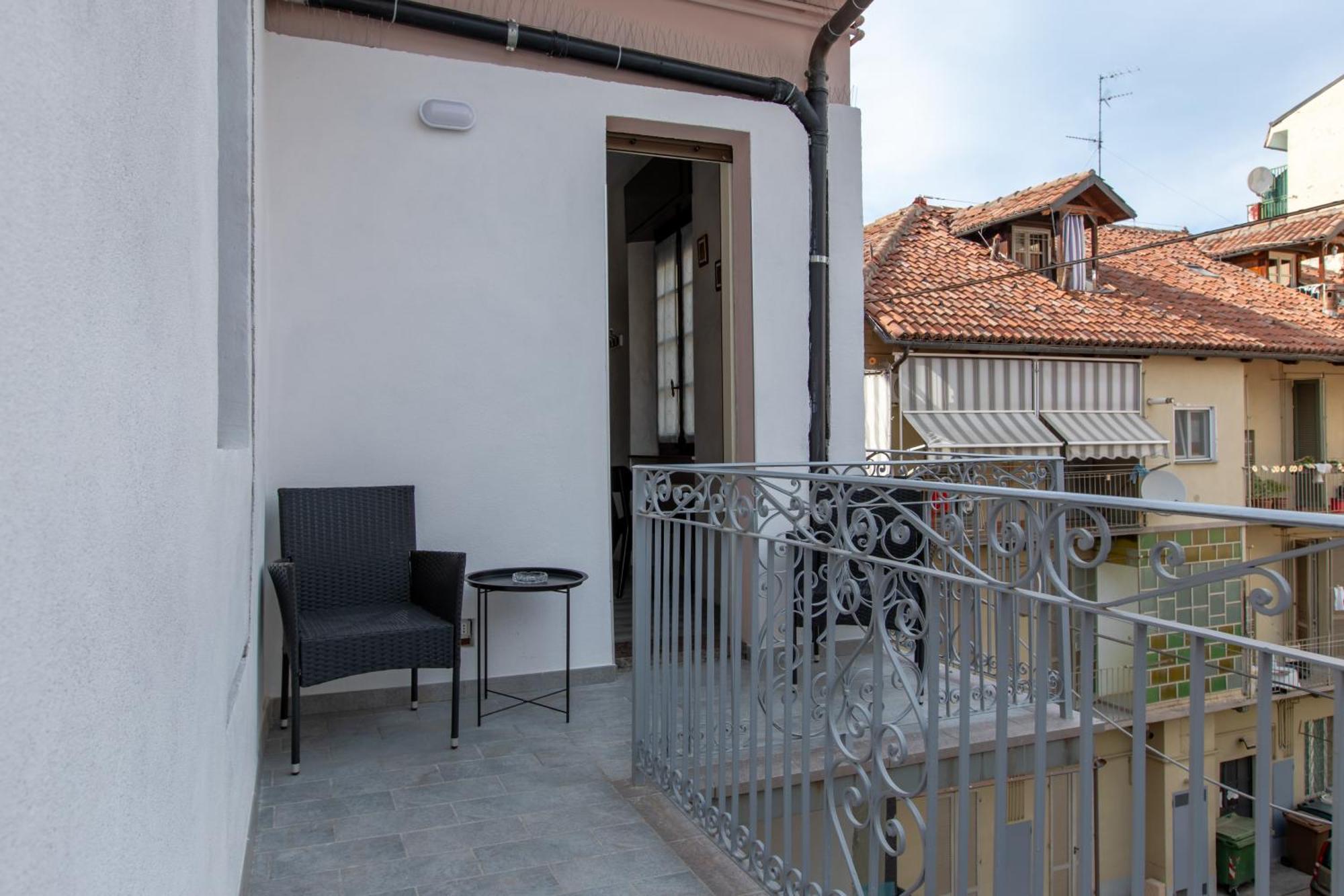 Ferienwohnung La Dolce Vite Alba  Exterior foto